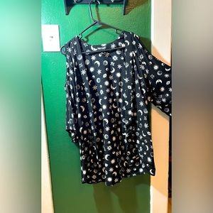 Open shoulder cardigan top